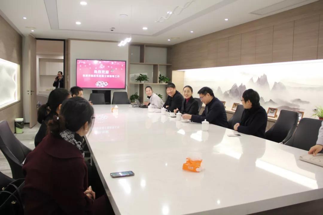 士諾動(dòng)態(tài)|上海市金山區(qū)副區(qū)長(zhǎng)張娣芳同志來(lái)士諾視察指導(dǎo)工作